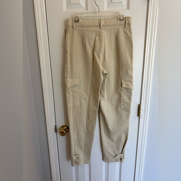 Aritzia Wilfred Free Womens 6 Modern Cargo Pant Light Beige GD Birch Utility - Picture 7 of 12